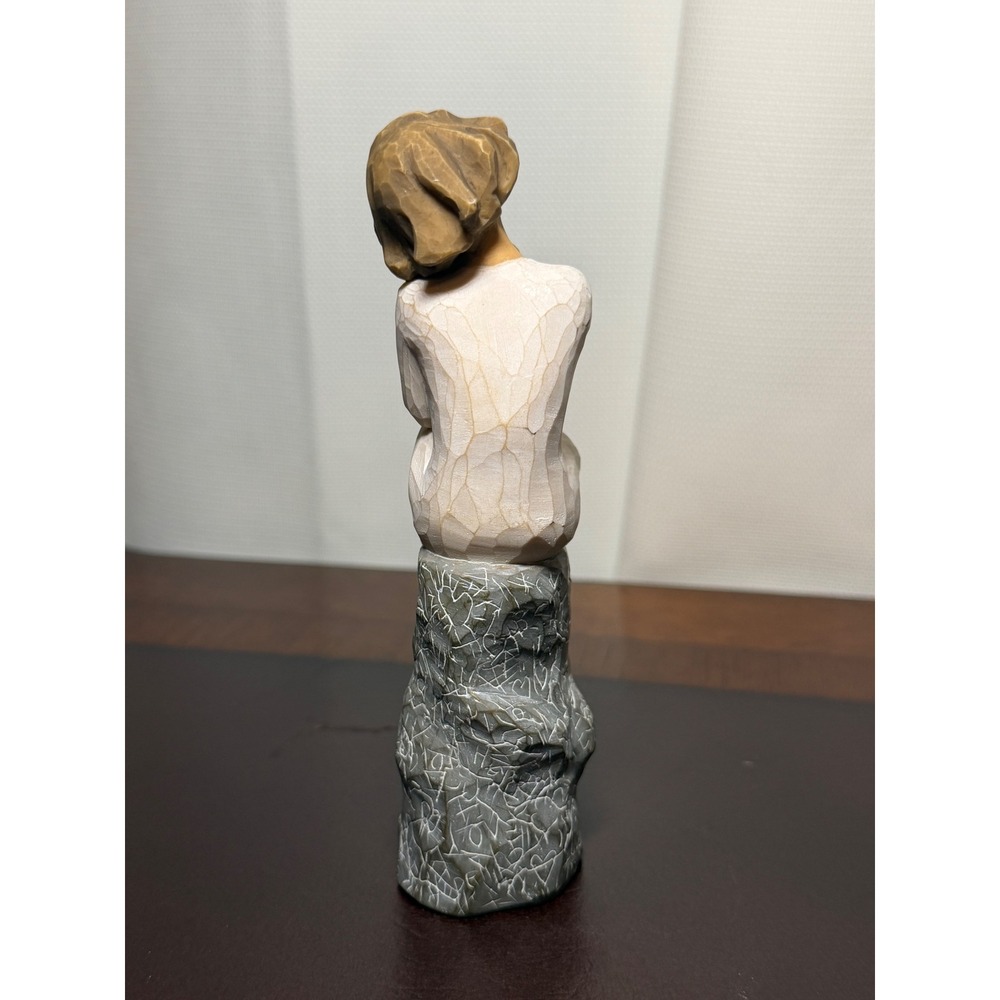 Willow Tree Always Figurine #27180 Susan Lordi Demdaco 6" Holding Red Heart - Picture 3 of 6